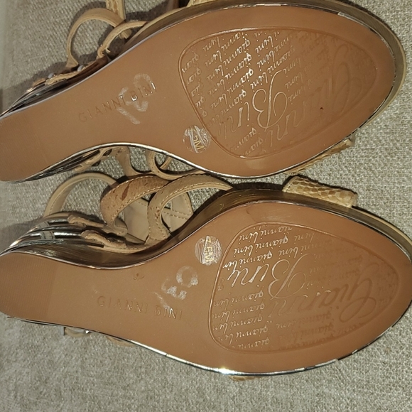 Gianni Bini shoes size 7.5 - Picture 9 of 10